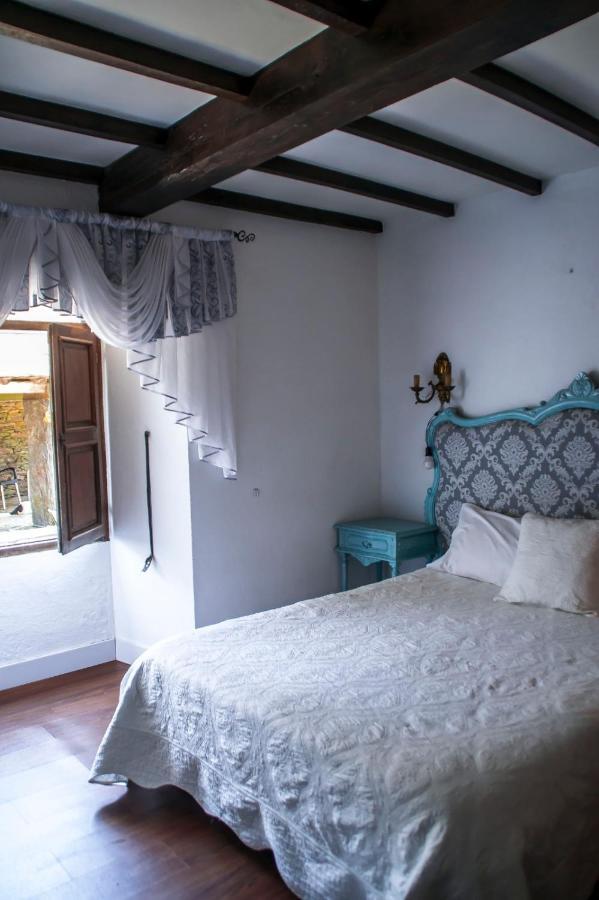 O Pazo Da Briona Apartman Arzúa Kültér fotó